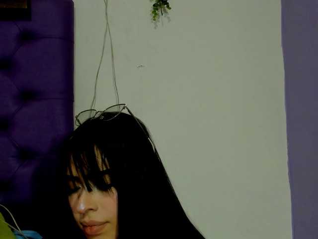Alondraconnor live cam on BongaCams