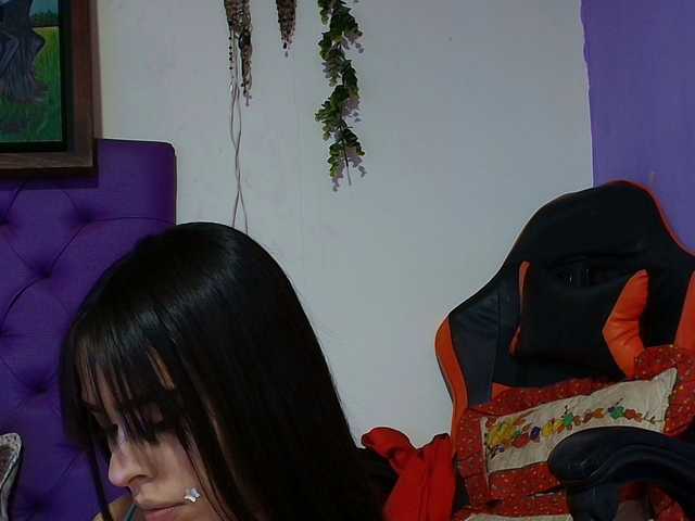 Alondraconnor live cam on BongaCams