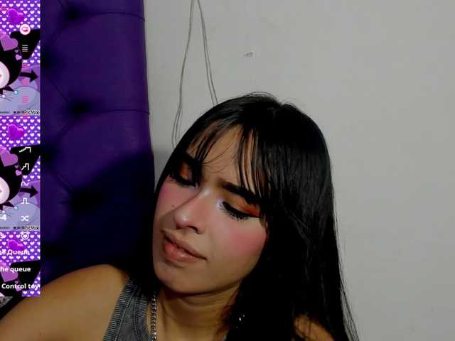 Alondraconnor live cam on BongaCams