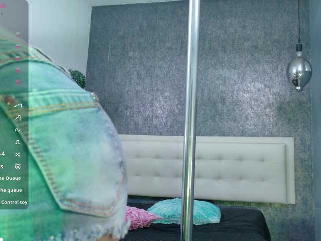 Alondraconnor live cam on BongaCams
