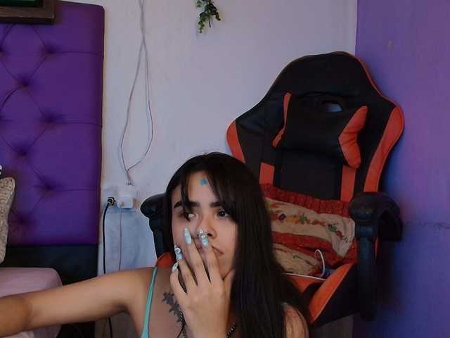 Alondraconnor live cam on BongaCams