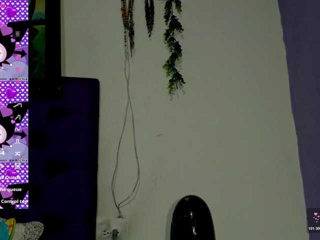 Alondraconnor live cam on BongaCams