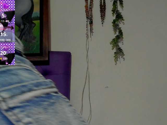 Alondraconnor live cam on BongaCams