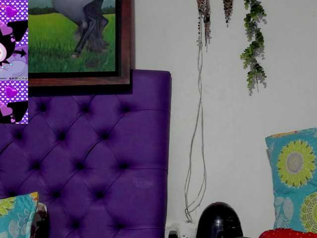 Alondraconnor live cam on BongaCams