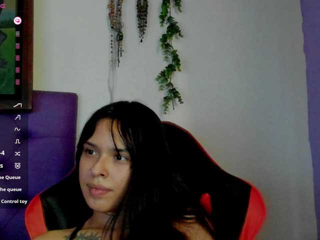 Alondraconnor live cam on BongaCams