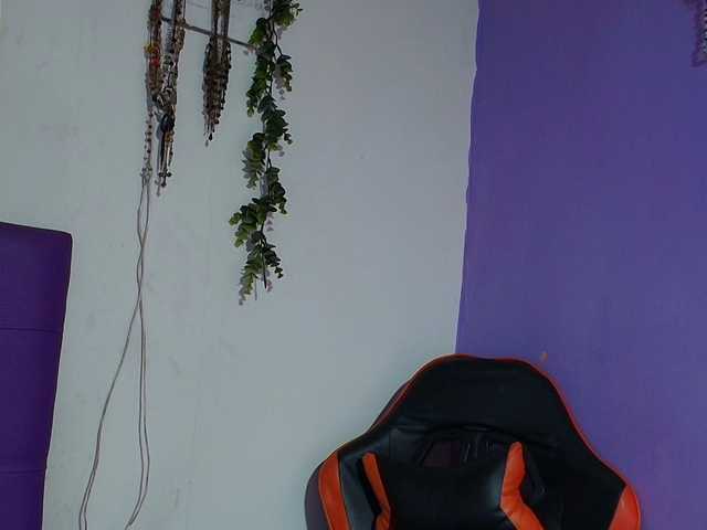 Alondraconnor live cam on BongaCams