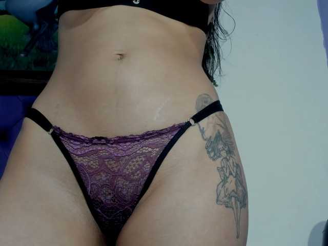 Alondraconnor live cam on BongaCams