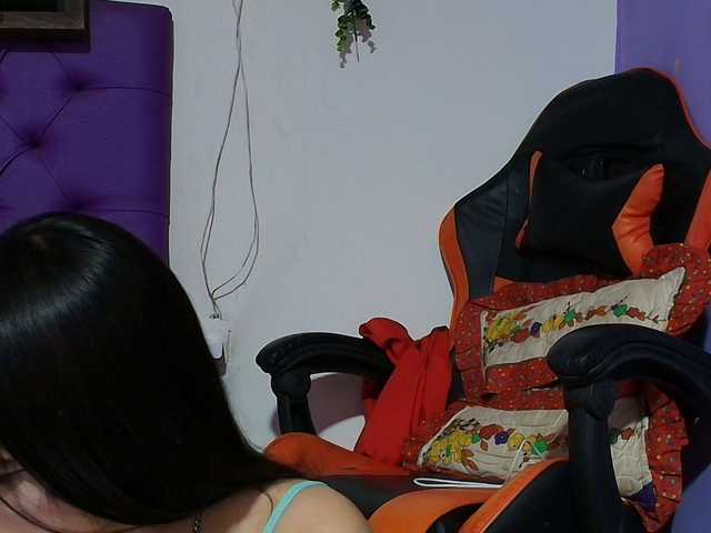Alondraconnor live cam on BongaCams