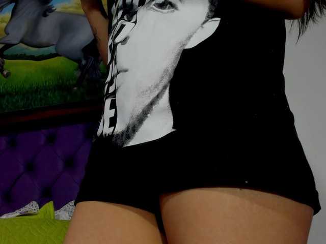 Alondraconnor live cam on BongaCams