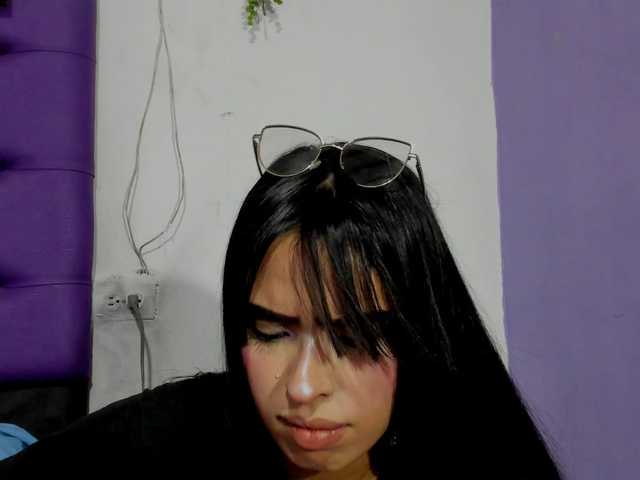 Alondraconnor live cam on BongaCams