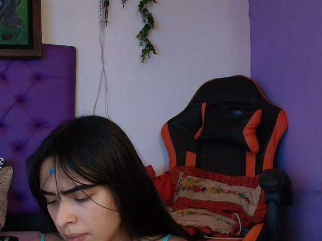 Alondraconnor live cam on BongaCams