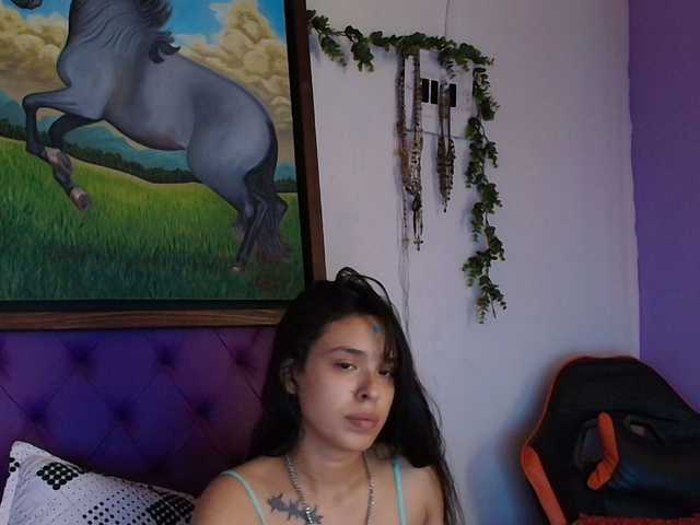 Alondraconnor live cam on BongaCams