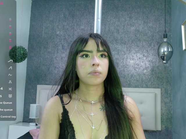 Alondraconnor live cam on BongaCams