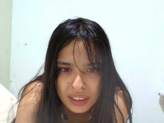 Alondraconnor live cam on BongaCams
