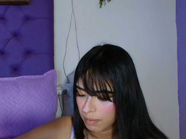 Alondraconnor live cam on BongaCams