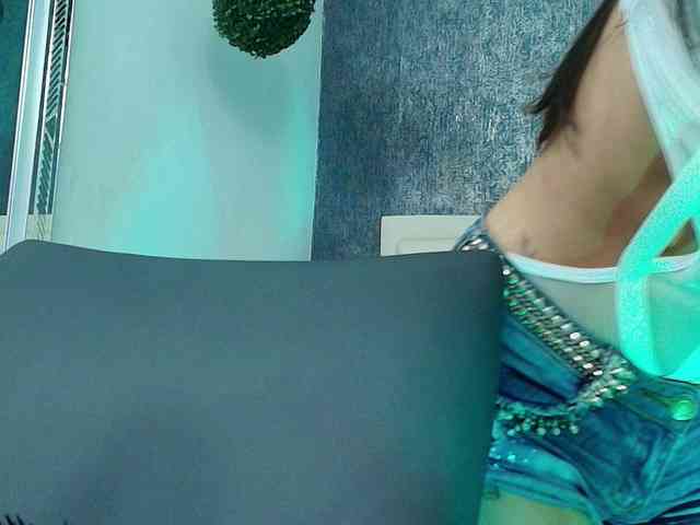 Alondra__connor webcam
