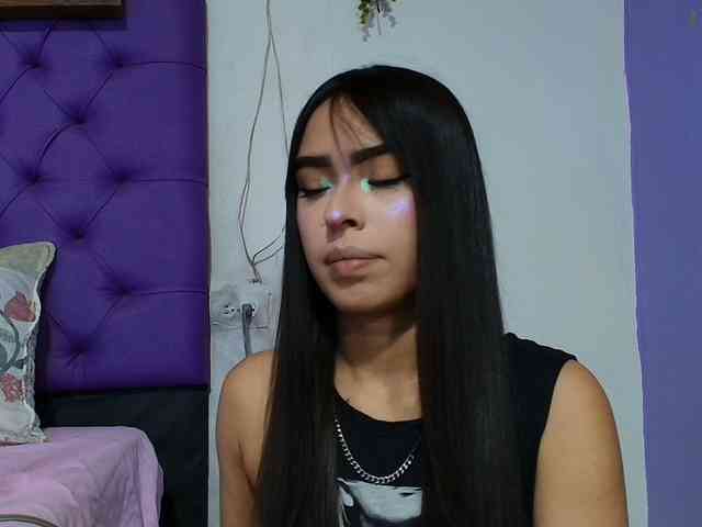 Alondra__connor webcam