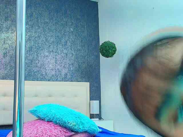 Alondra__connor webcam