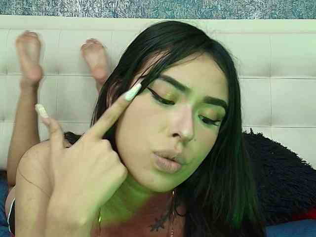 Alondra__connor webcam