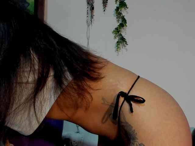 Alondra__connor webcam