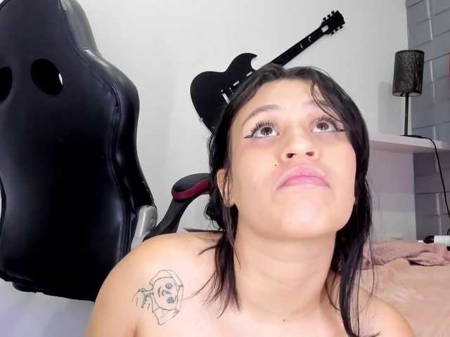 sasha-bossa live cam on BongaCams