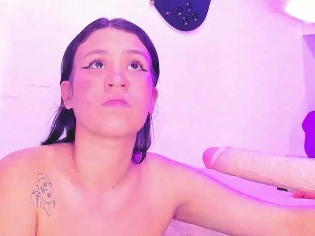 sasha-bossa live cam on BongaCams