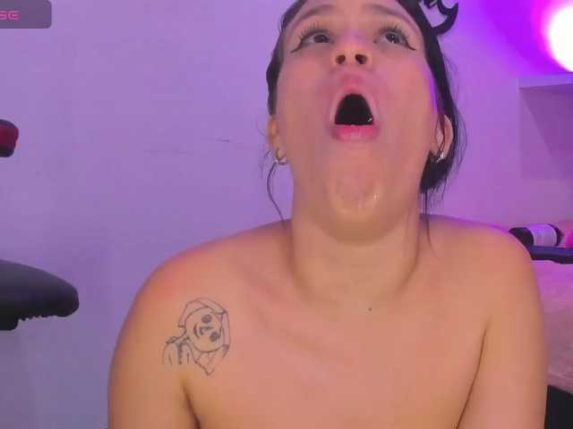 sasha-bossa live cam on BongaCams