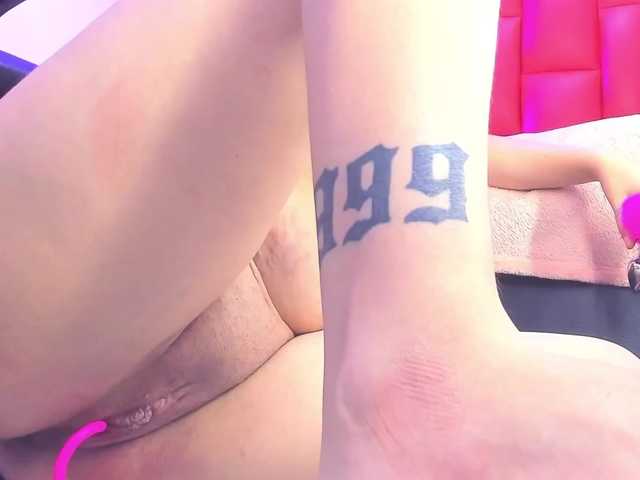 sasha-bossa live cam on BongaCams