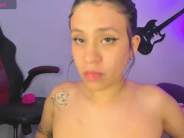 sasha-bossa live cam on BongaCams