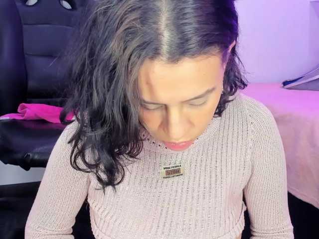 sasha-bossa live cam on BongaCams