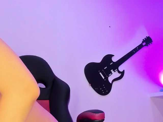 sasha-bossa live cam on BongaCams