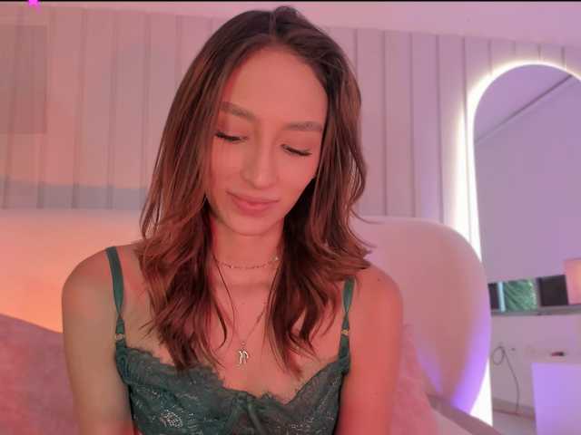 Megan-Holly live cam on BongaCams