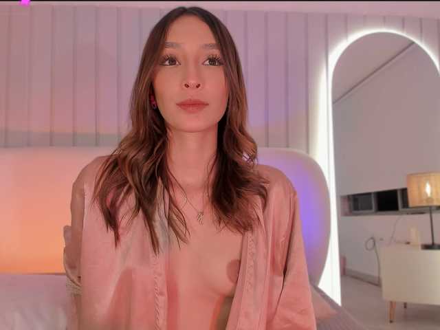 Megan-Holly live webcam show