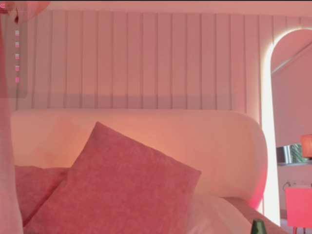 Megan-Holly live cam on BongaCams
