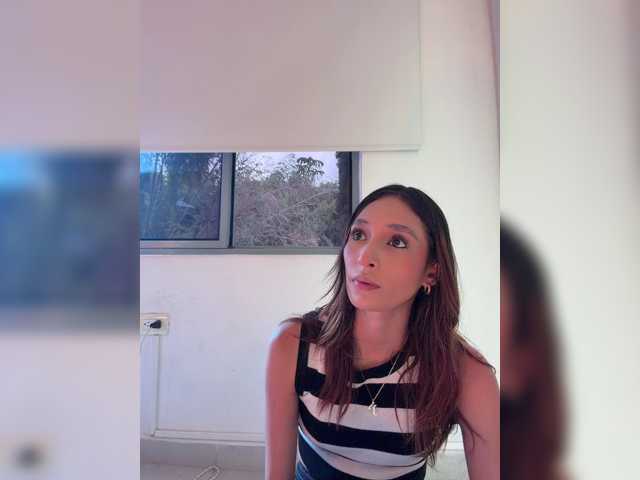 Megan-Holly live cam on BongaCams