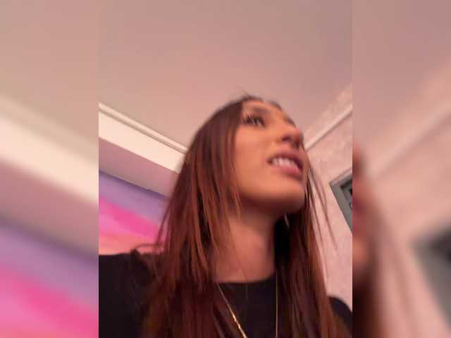 Megan-Holly Прямой эфир на BongaCams