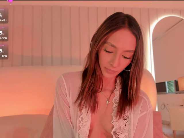 Megan-Holly live cam on BongaCams