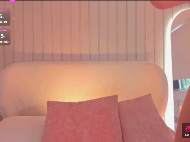 Megan-Holly live cam on BongaCams