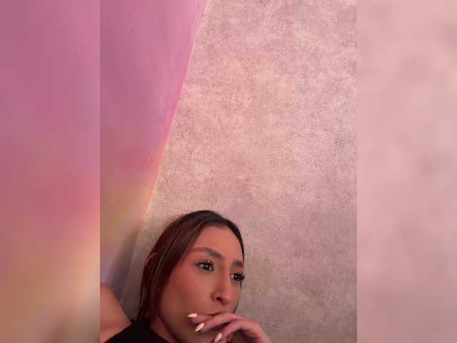 Megan-Holly live cam on BongaCams