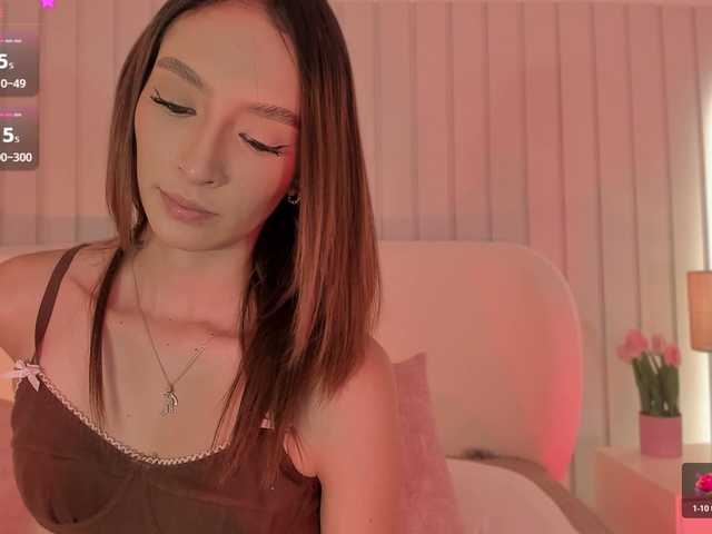 Megan-Holly live cam on BongaCams