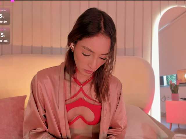 Megan-Holly live cam on BongaCams