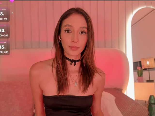 Megan-Holly live cam on BongaCams