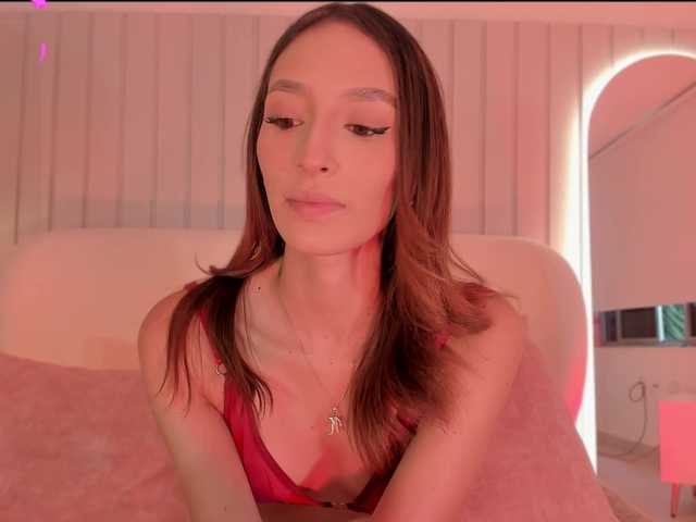 Megan-Holly live webcam show