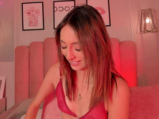 Megan-Holly live cam on BongaCams