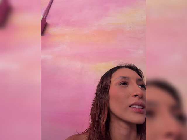Megan-Holly live cam on BongaCams