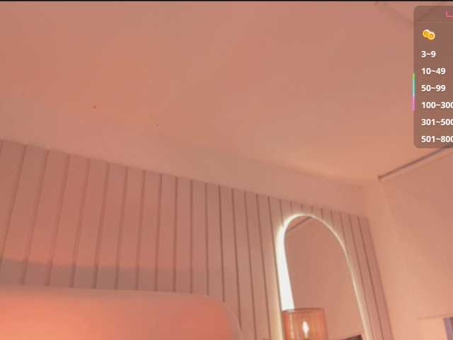 Megan-Holly live cam preview