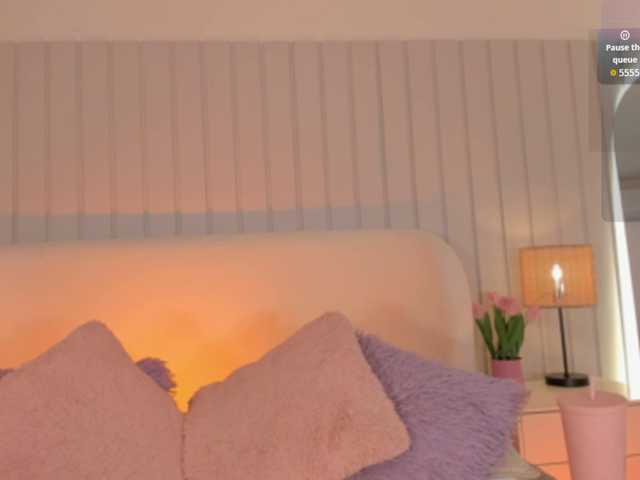 Megan-Holly's BongaCams show and profile