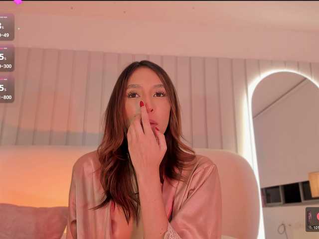 Megan-Holly live cam on BongaCams