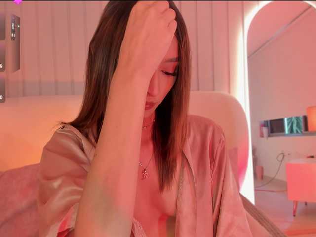 Megan-Holly live webcam show
