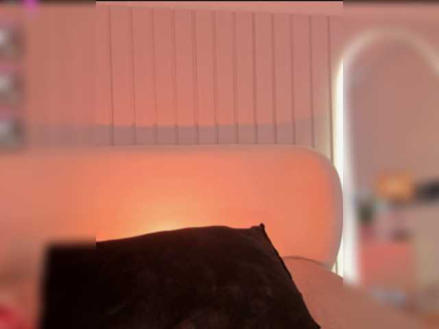 Megan-Holly live cam on BongaCams